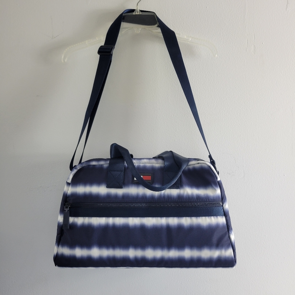 Tommy Hilfiger Weekender White and Blue